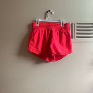 hot pink workout shorts: barley worn